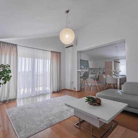 Apartments Idassa زادار المظهر الخارجي الصورة