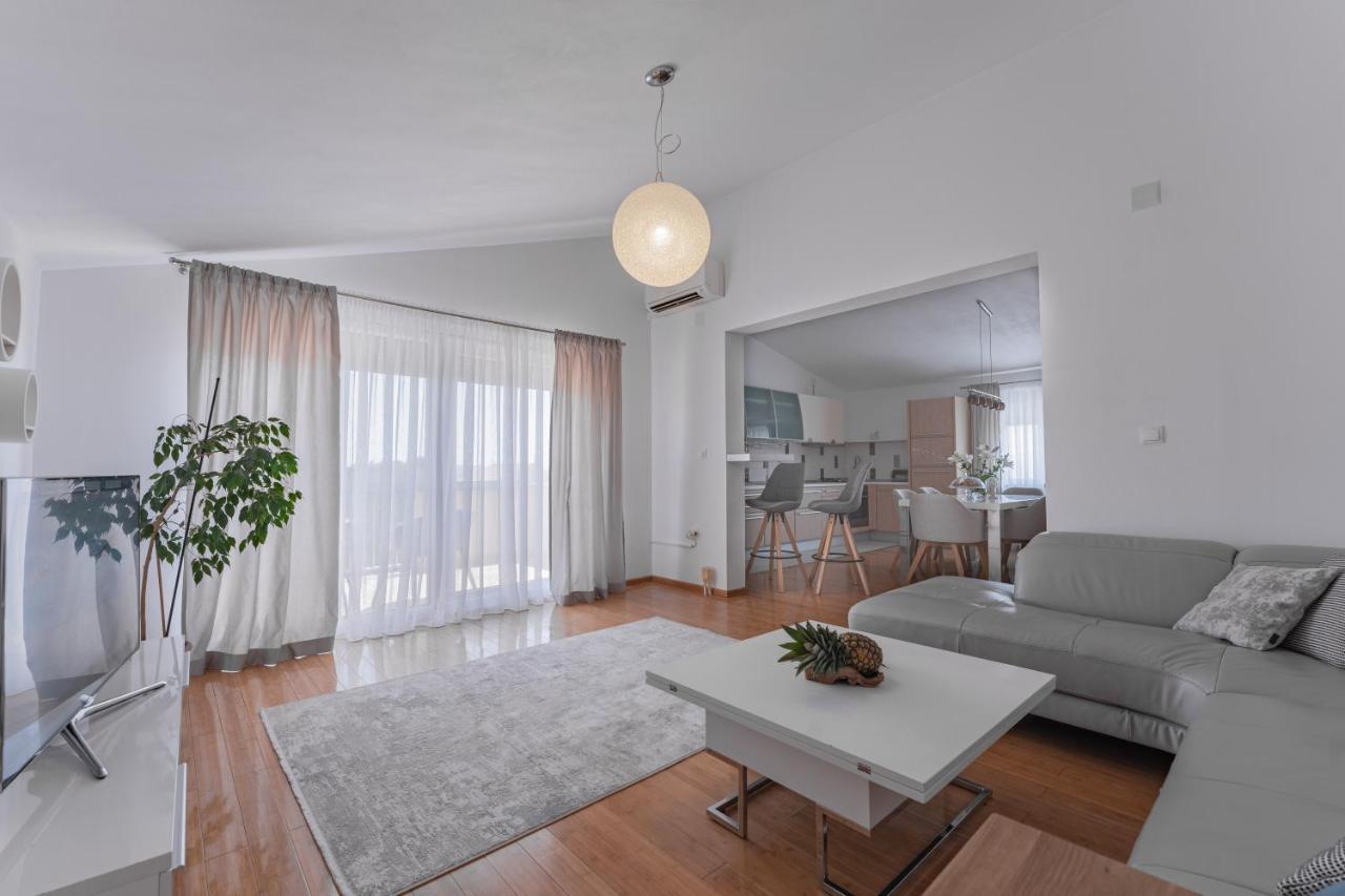 Apartments Idassa زادار المظهر الخارجي الصورة