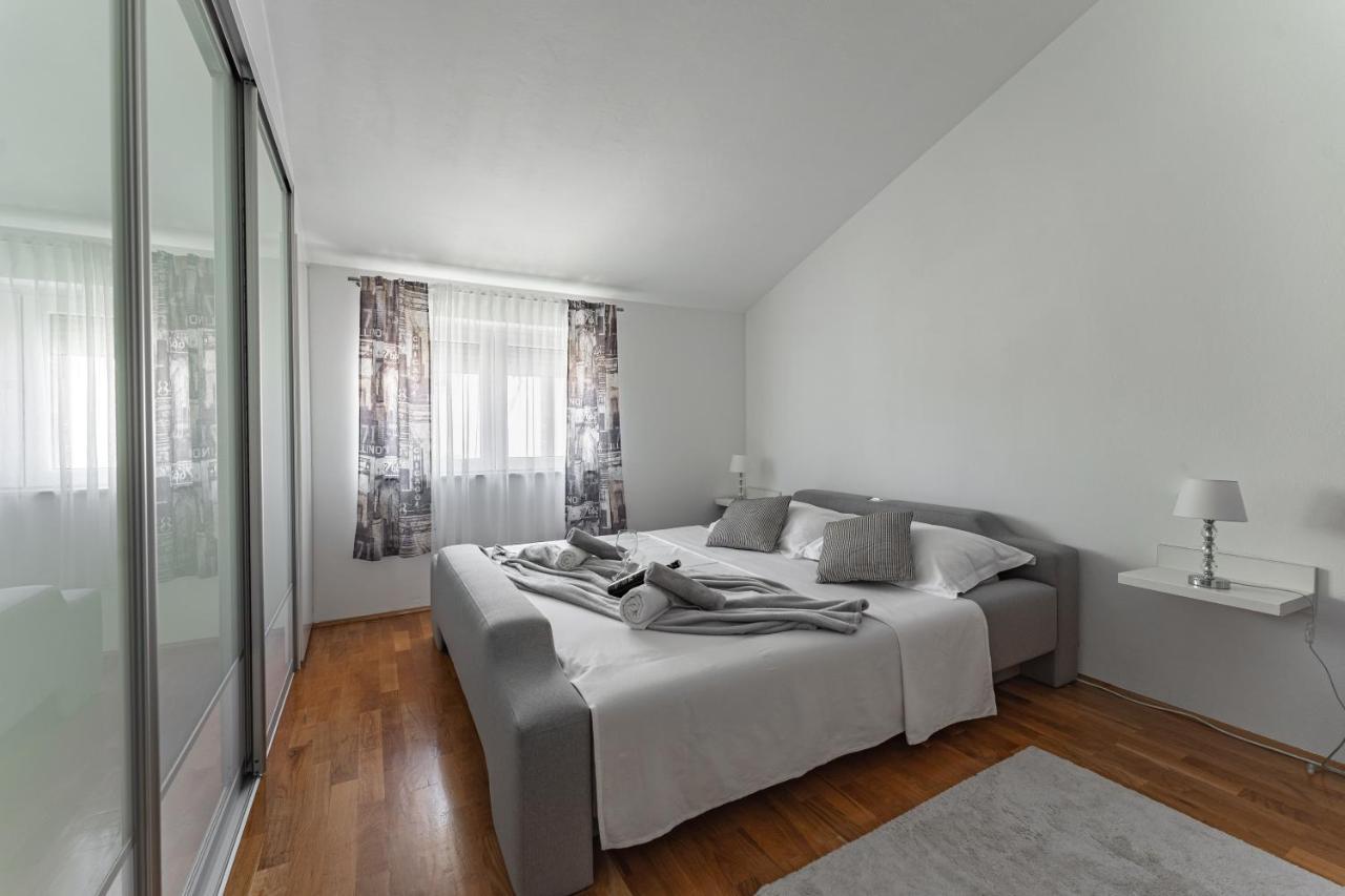 Apartments Idassa زادار المظهر الخارجي الصورة