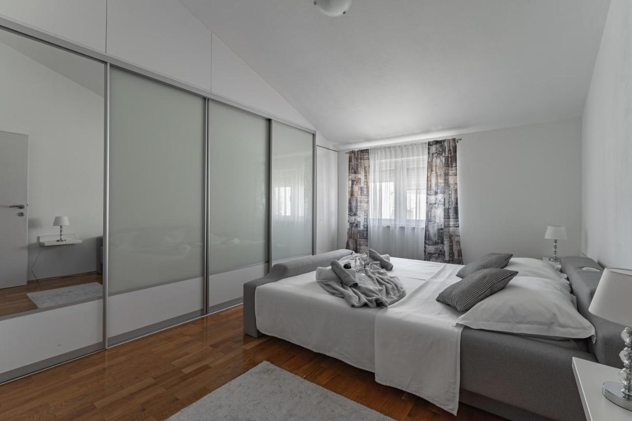 Apartments Idassa زادار المظهر الخارجي الصورة